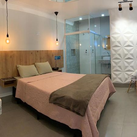 Bob Motel Гуарульюс Екстер'єр фото